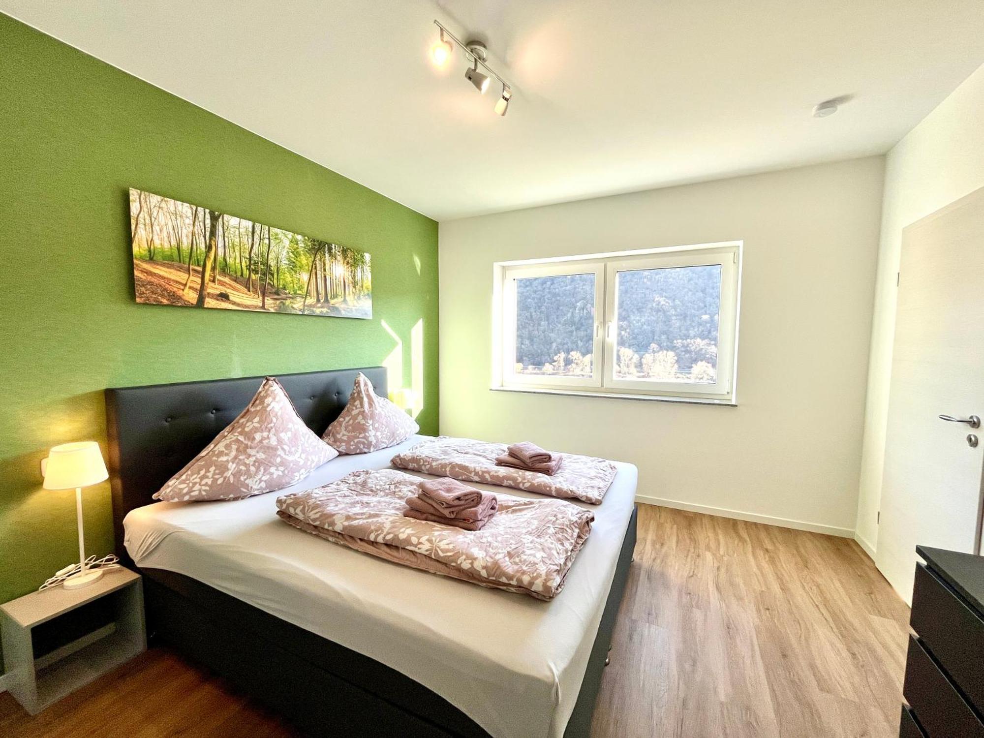 Ferienwohnung Moseltraum, 1-6 Pers, Mit 3 Schlafzimmer Und Panoramabalkon Mueden Exterior photo