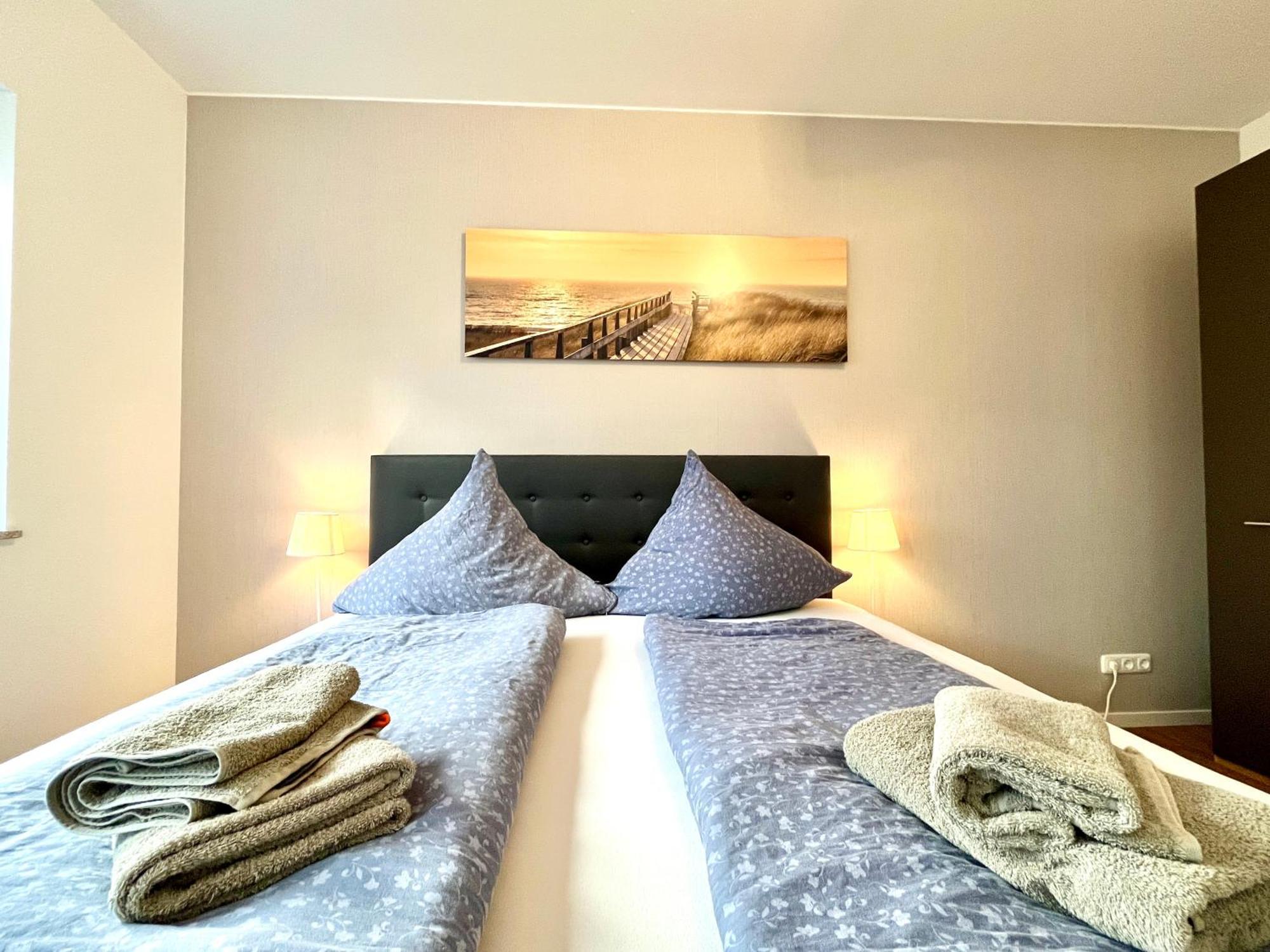 Ferienwohnung Moseltraum, 1-6 Pers, Mit 3 Schlafzimmer Und Panoramabalkon Mueden Exterior photo