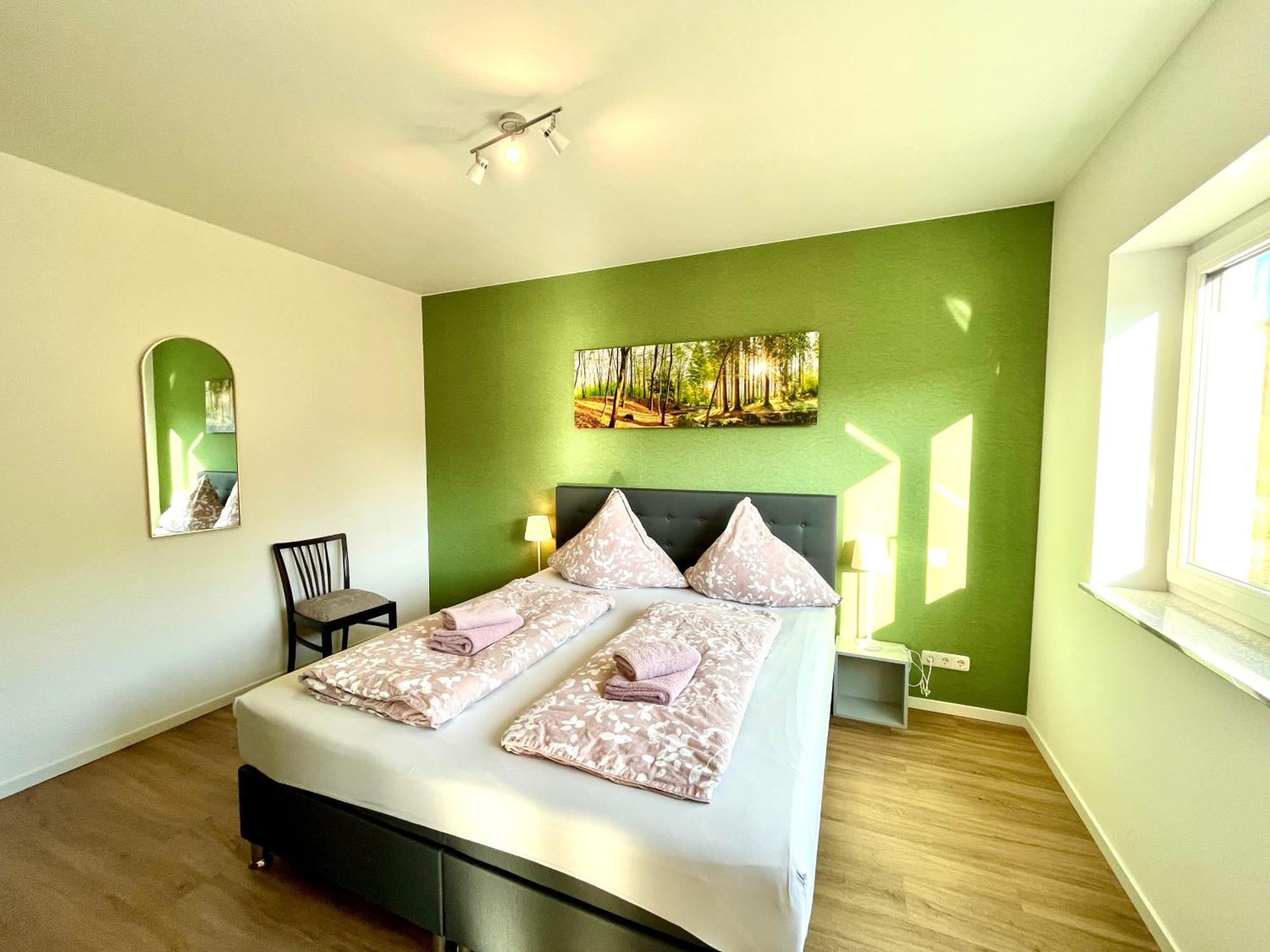 Ferienwohnung Moseltraum, 1-6 Pers, Mit 3 Schlafzimmer Und Panoramabalkon Mueden Exterior photo